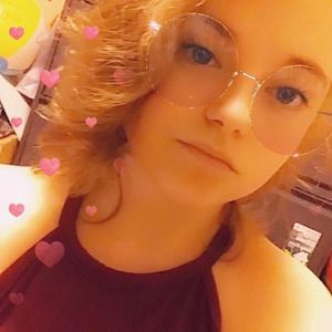 Meet your Posher, Joie